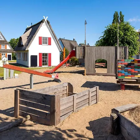 Gemuetliches Haus Mit Garten Und Gemeinsamem Pool *